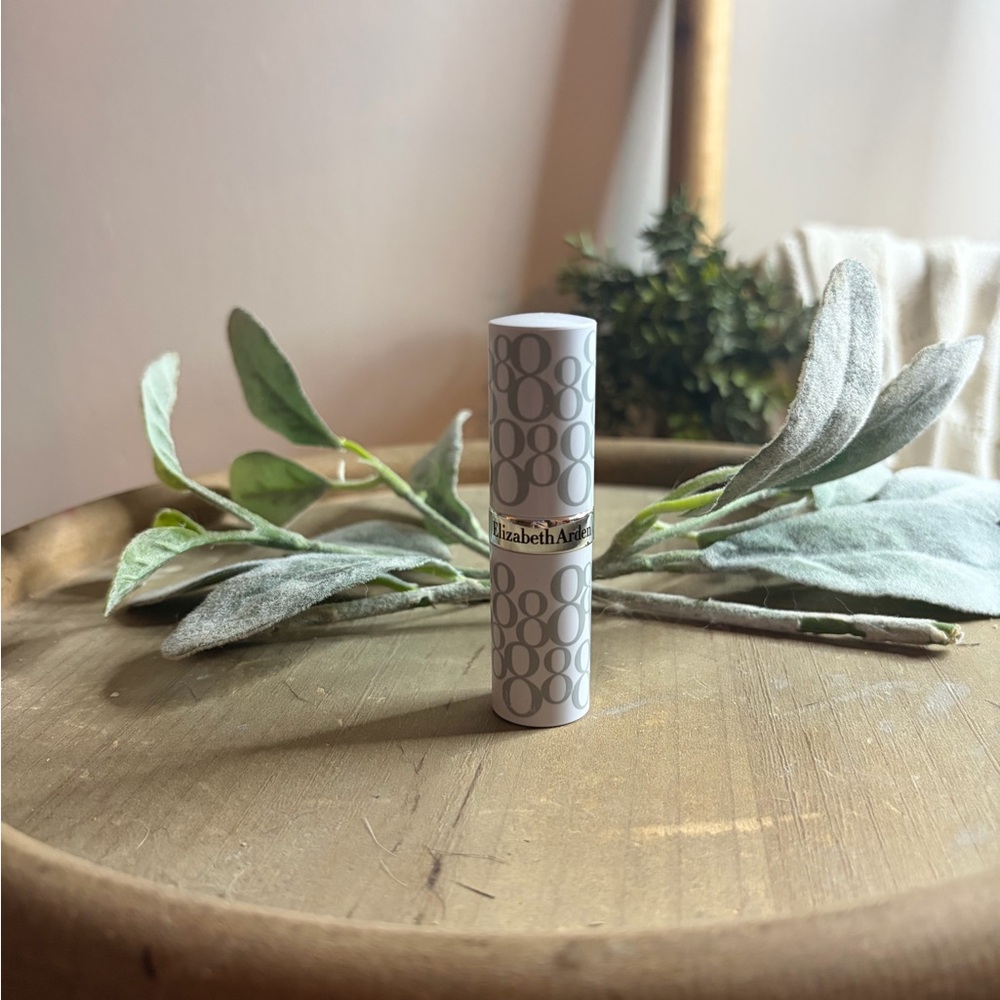 Elizabeth Arden White and Gray Lip Balm